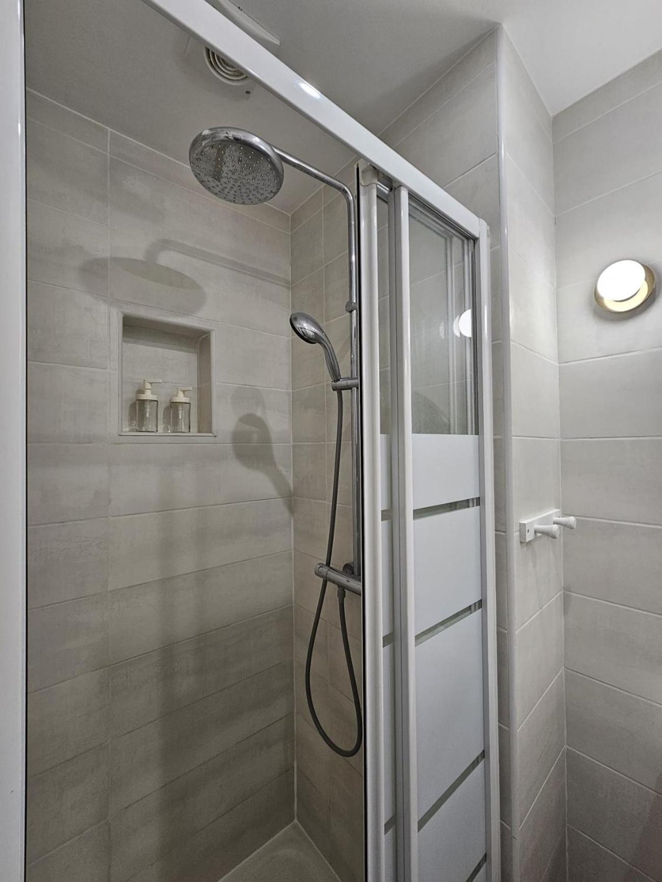 Beautiful 1 Bedroom Flat In Paris 17Th Extérieur photo