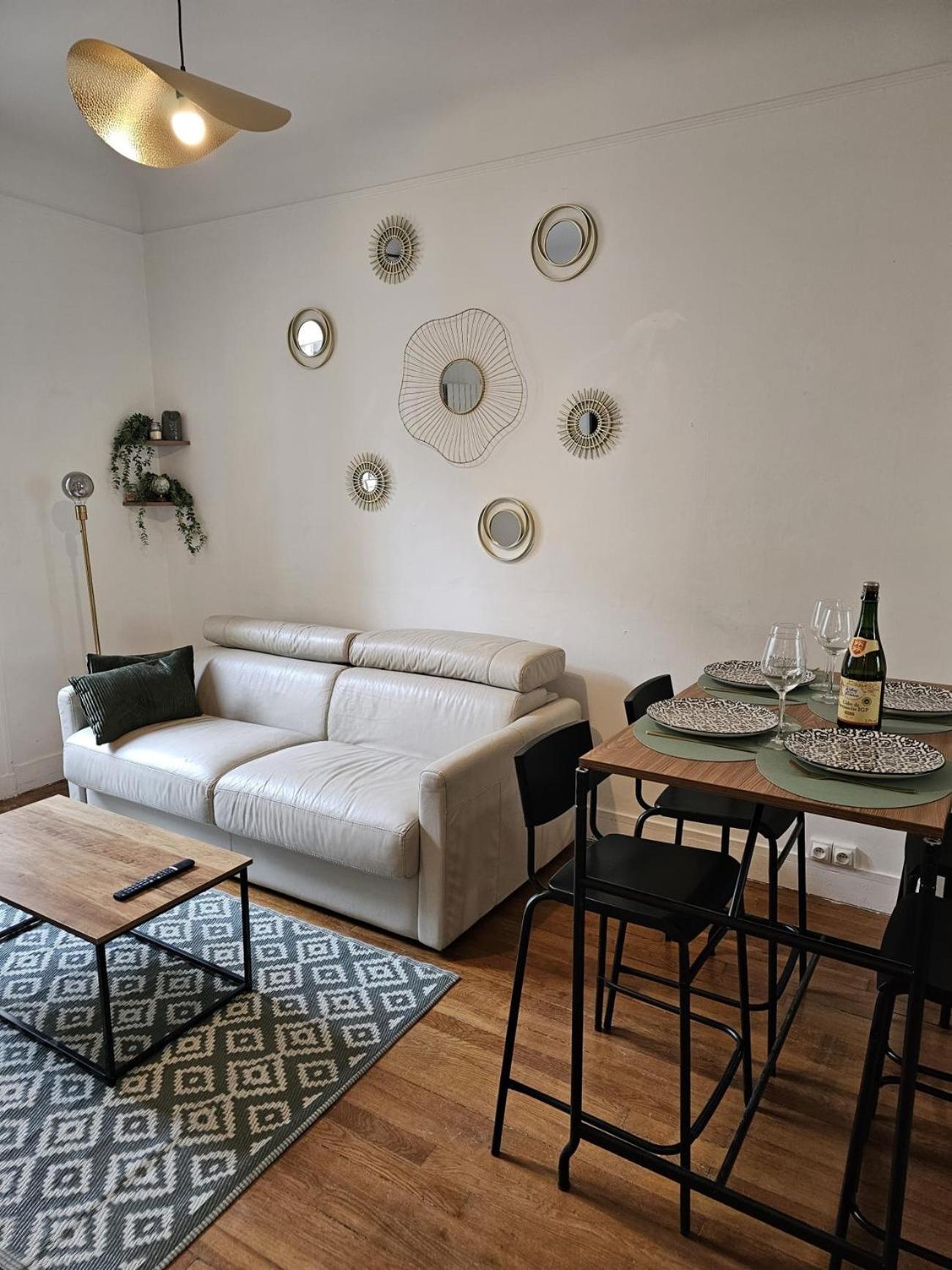 Beautiful 1 Bedroom Flat In Paris 17Th Extérieur photo
